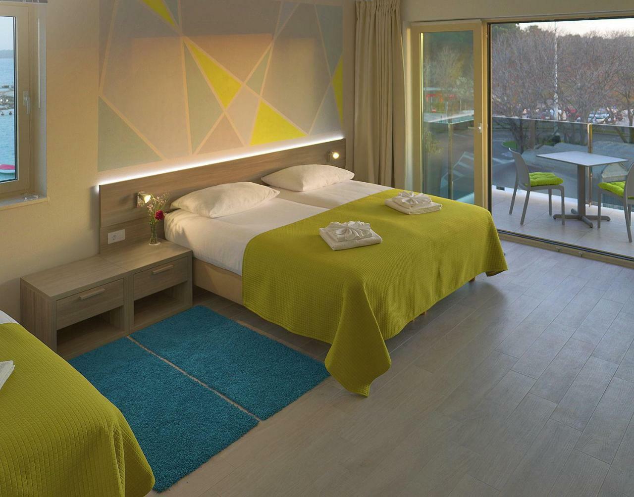 Hotel Modo Pula Bagian luar foto